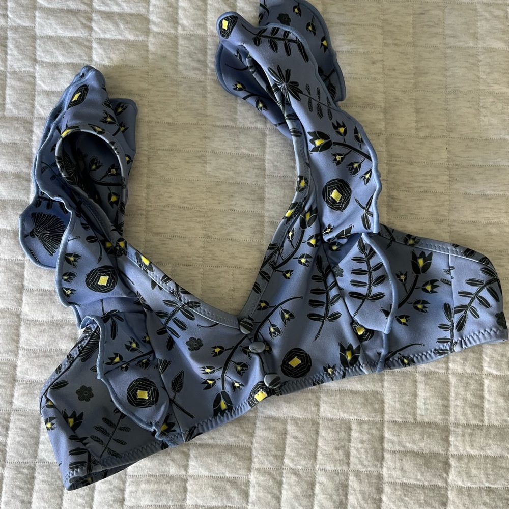 Stylish Blue Patterned Bikini TOP - Picture 3 of 4